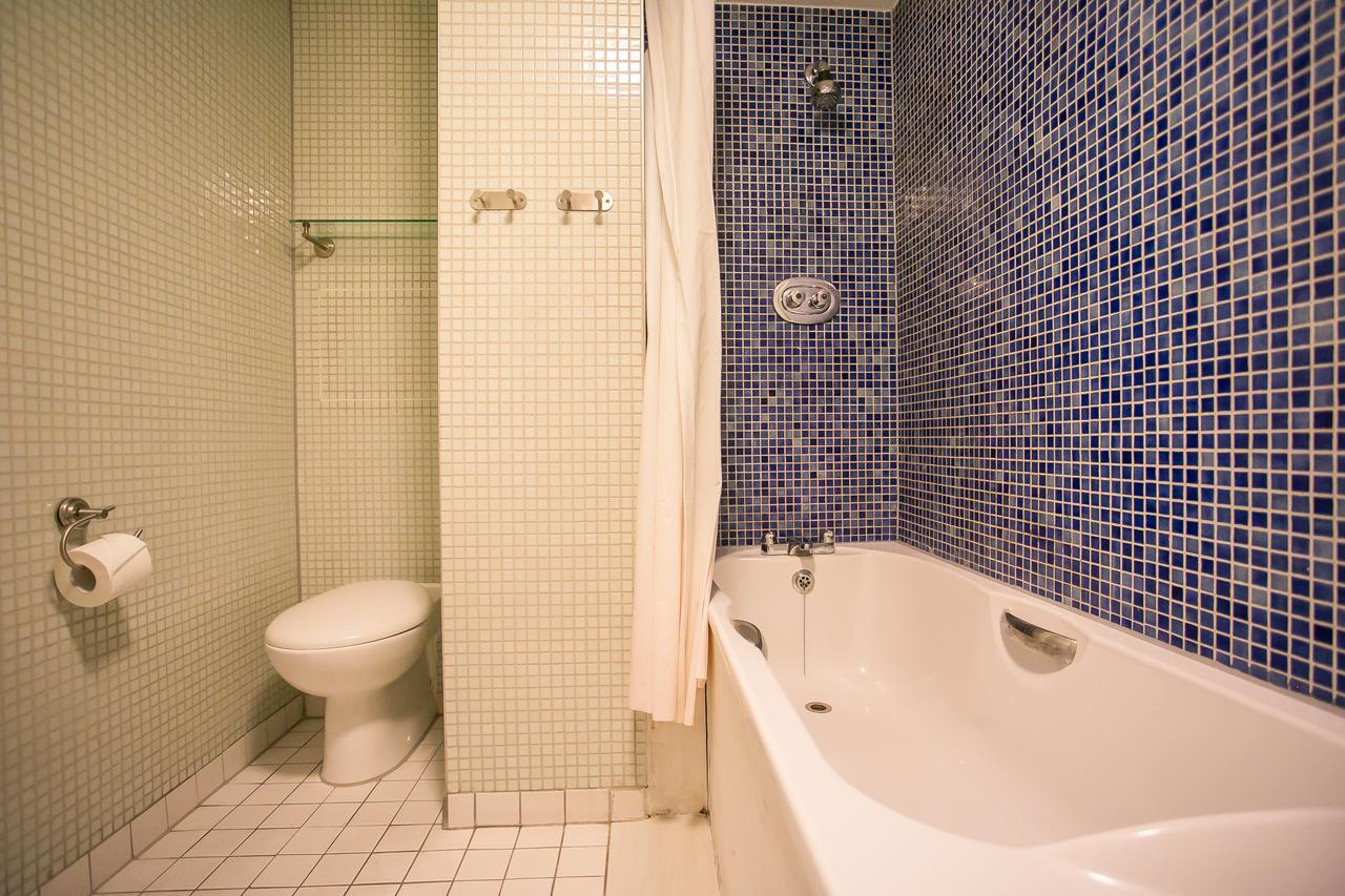 O'Connell Bridge Apartments Дъблин Екстериор снимка